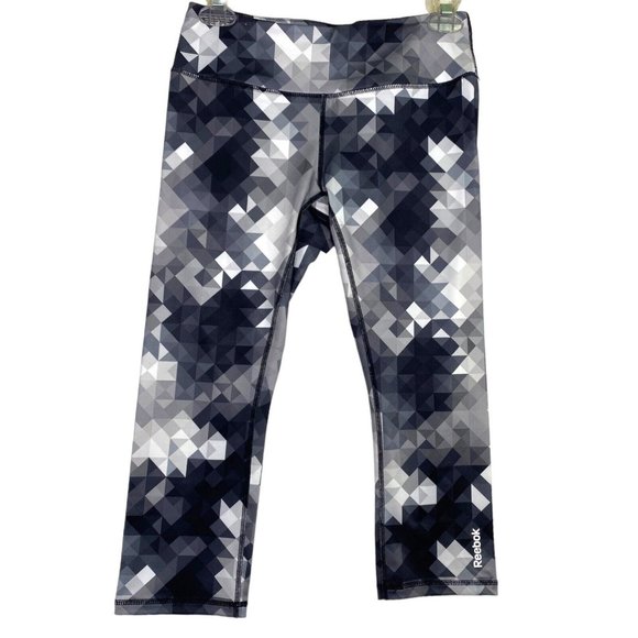 Women's Reebok Geometric Cropped 3/4 Legging Capris - Size‎ Small - Picture 1 of 5